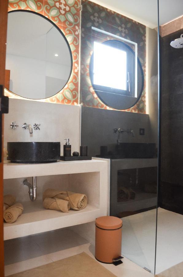 Villa Poppy Bumbak Canggu Екстериор снимка