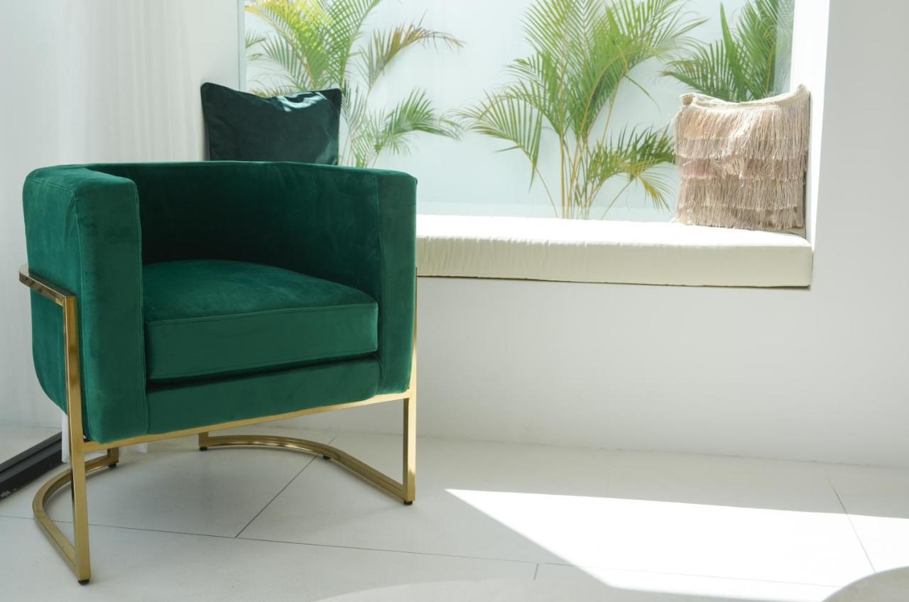 Villa Poppy Bumbak Canggu Екстериор снимка