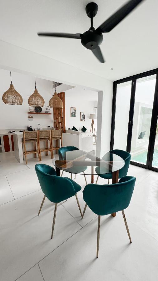 Villa Poppy Bumbak Canggu Екстериор снимка